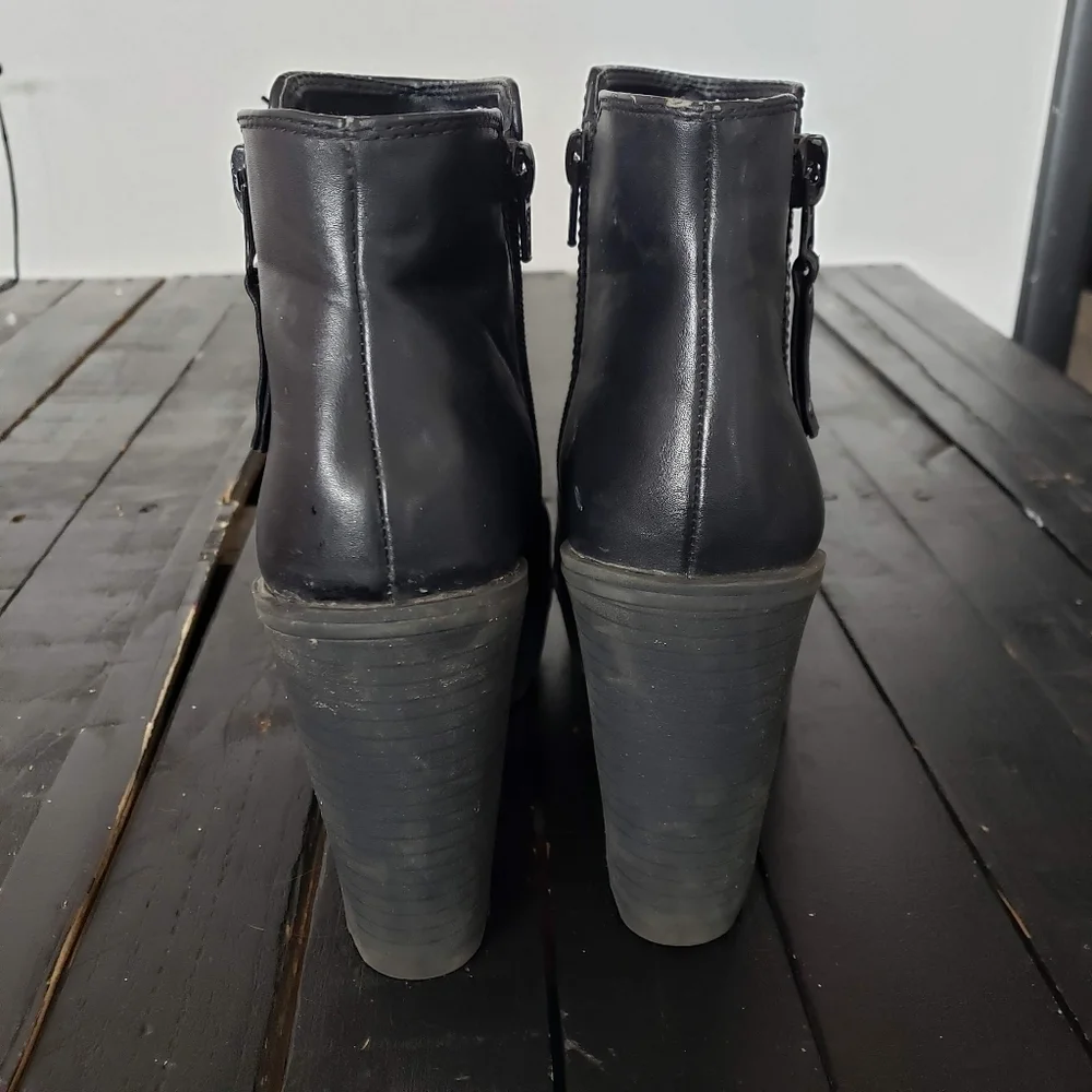 Candie's Women's 8 Black Chunky Platform Heel Ankle Booties Boots Y2K 90s Shoes